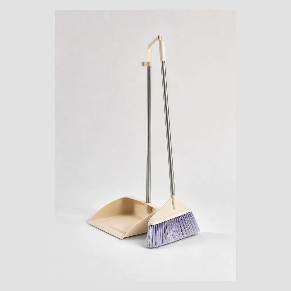 Broom with Dustpan, model JC2403