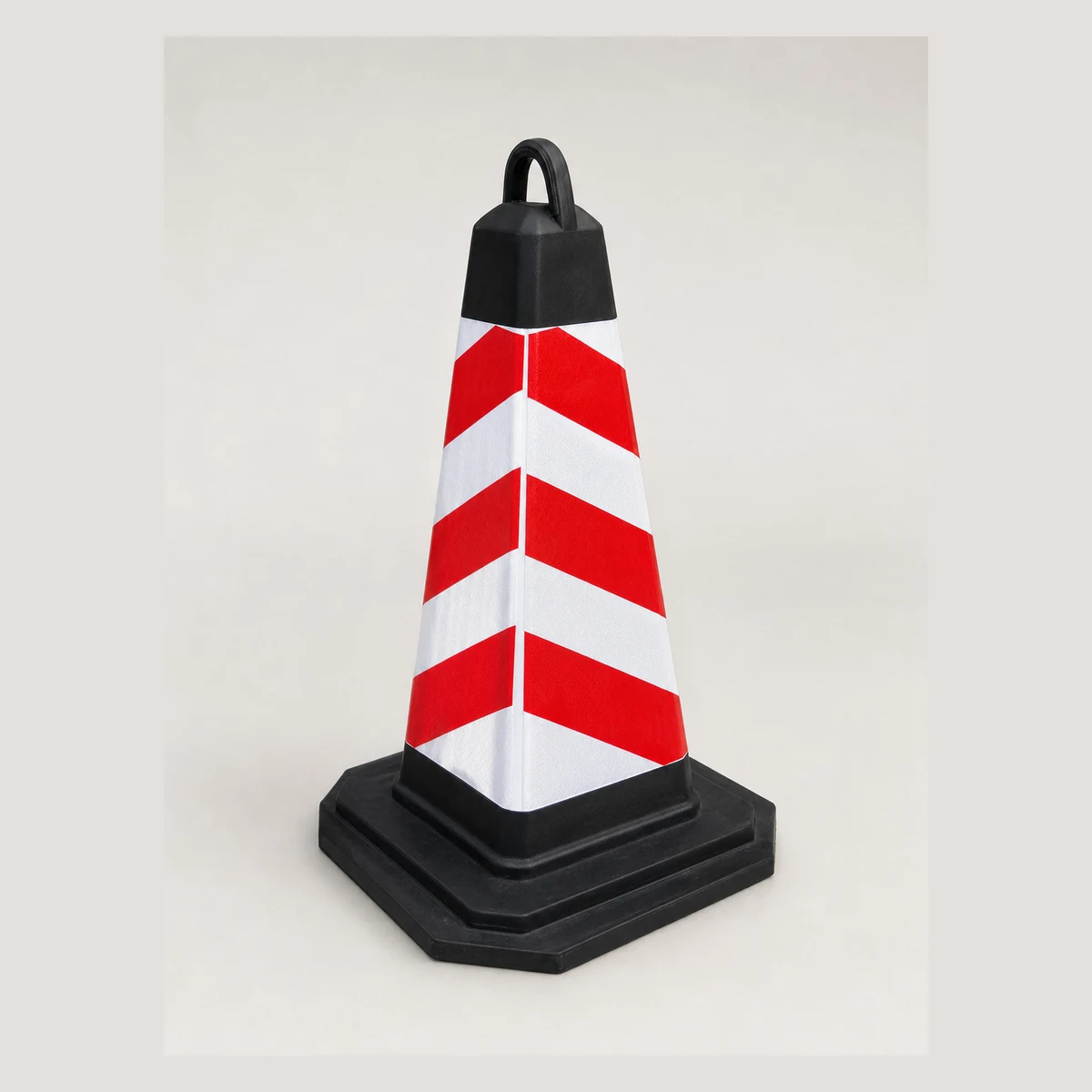 Traffic Cone S8352, model S8352