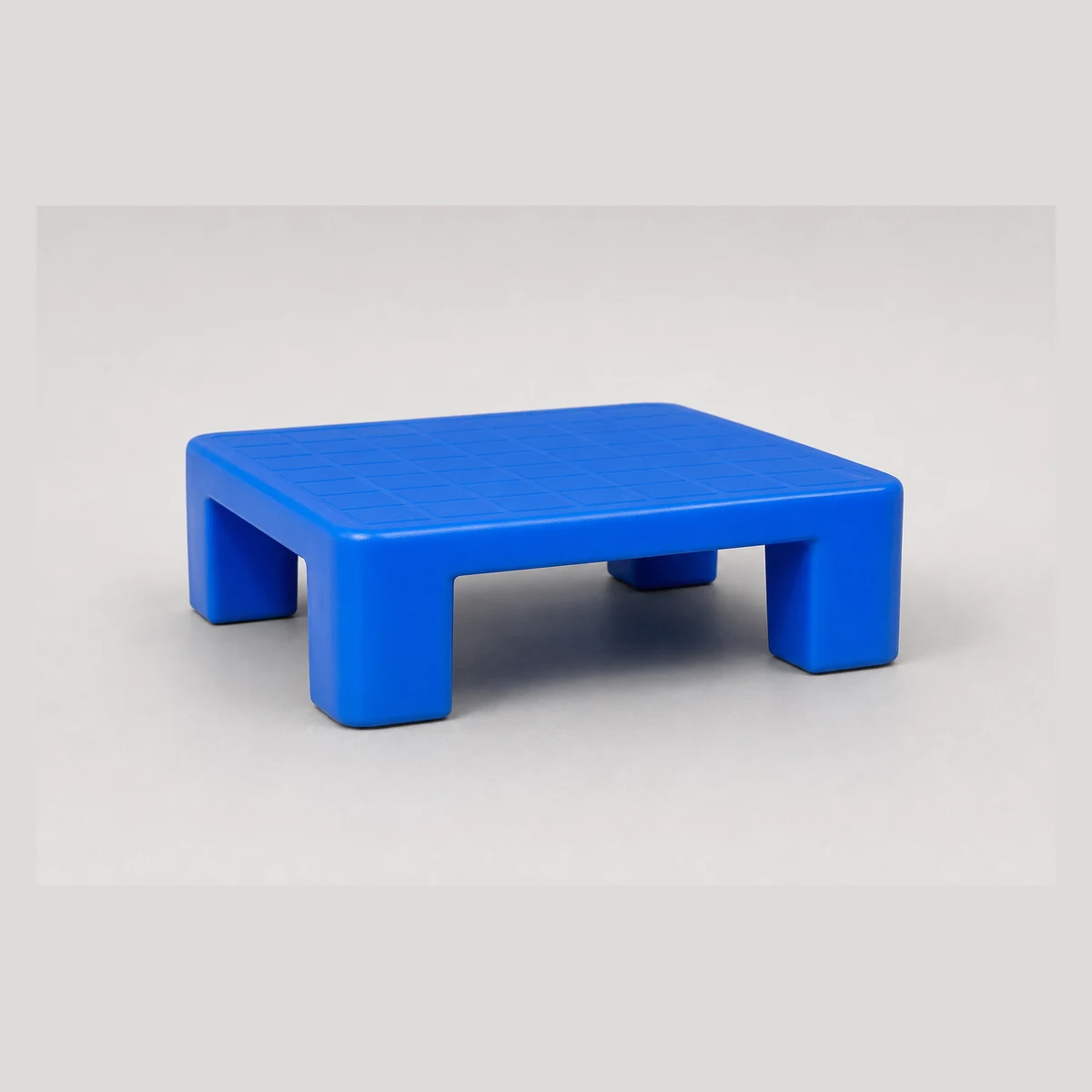 Plastic Flat 4-Leg Pallet, model JC2357, Hong Kong commercial equipment
