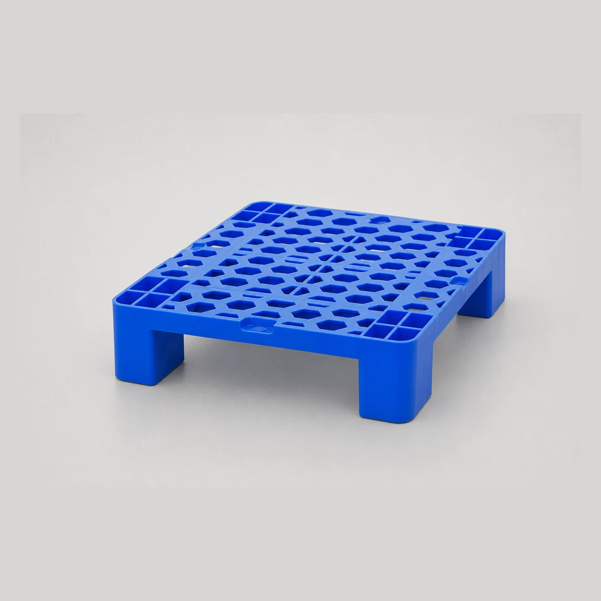 Plastic pallet with hexagonal holes, model JC2363, Hong Kong commercial equipment