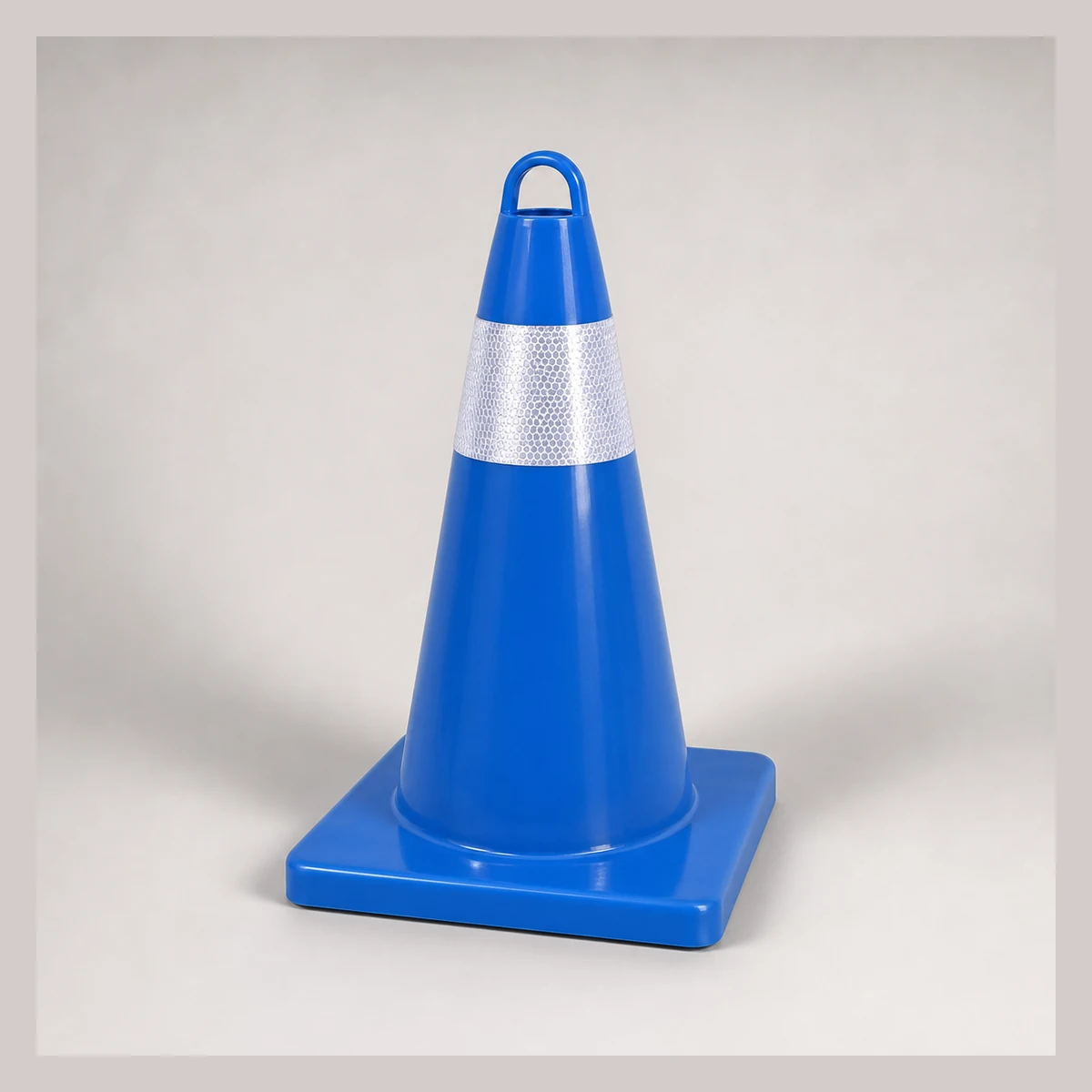 Traffic cone (with handle), model JA8703